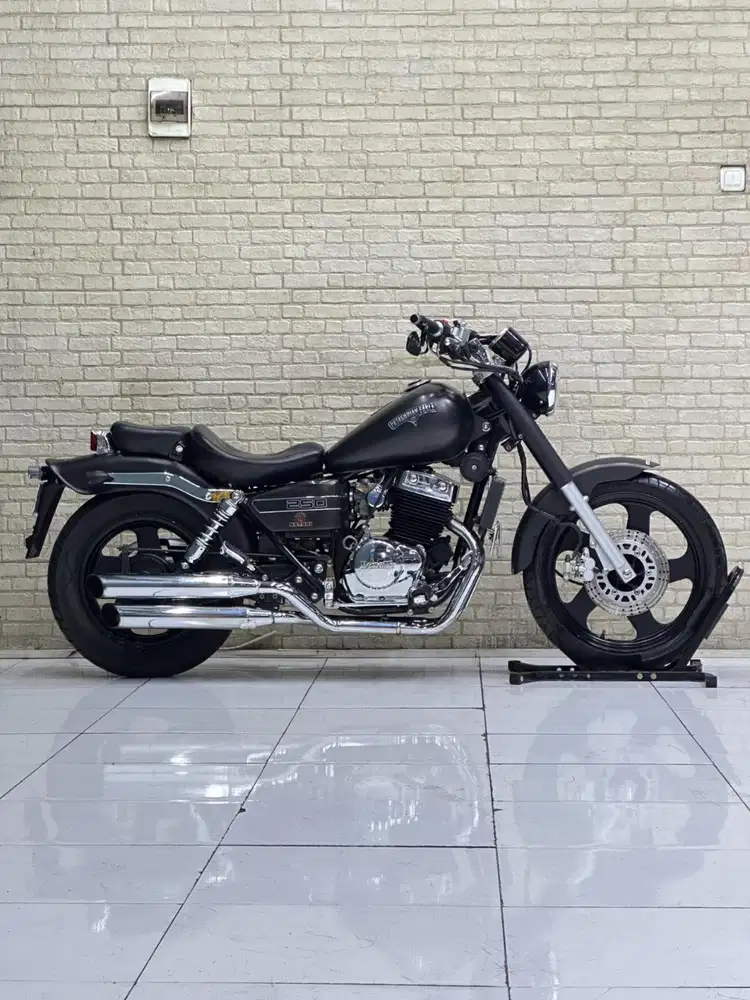 CRUISER IDAMAN‼️Benelli Patagonian Eagle 250 2020 Karbu Mustika