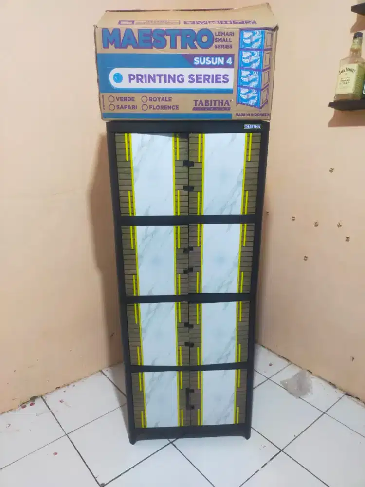 Lemari Tabitha Maestro 4 susun