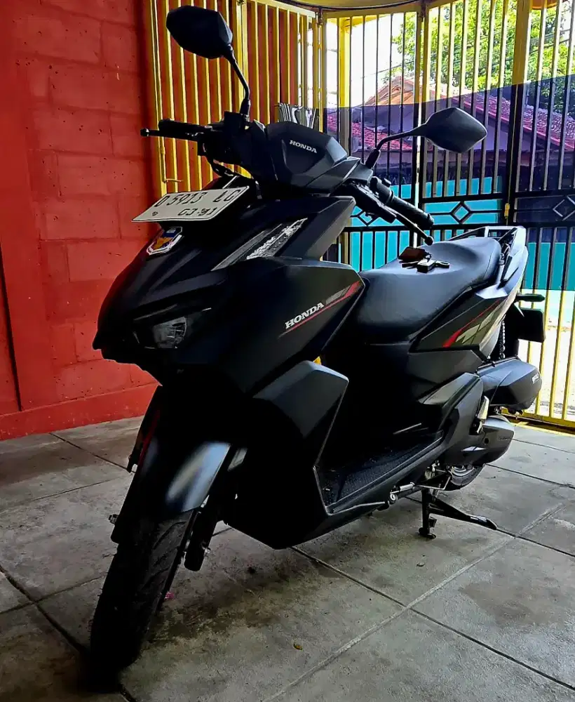 HONDA VARIO 160 TAHUN 2024