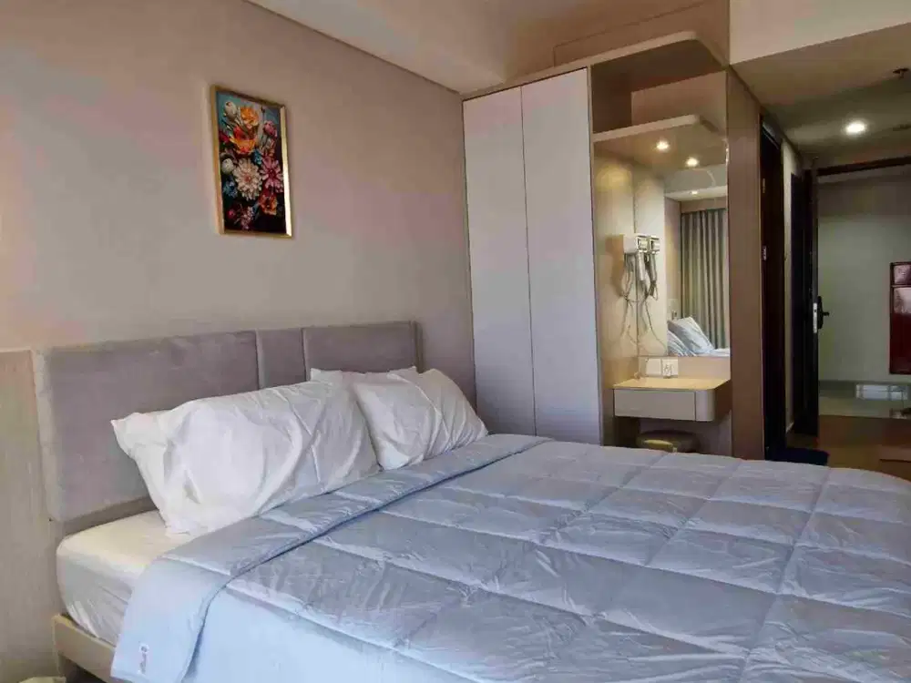 New Unit Studio Pollux