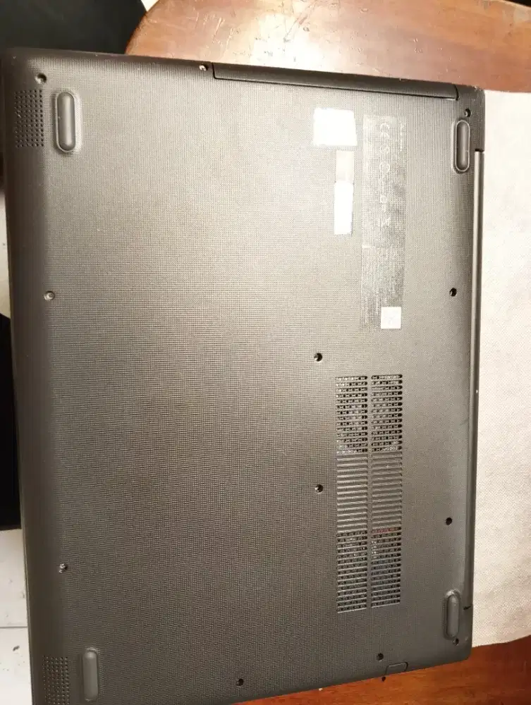 Lenovo IdeaPad 130-14AST 81H40000ID