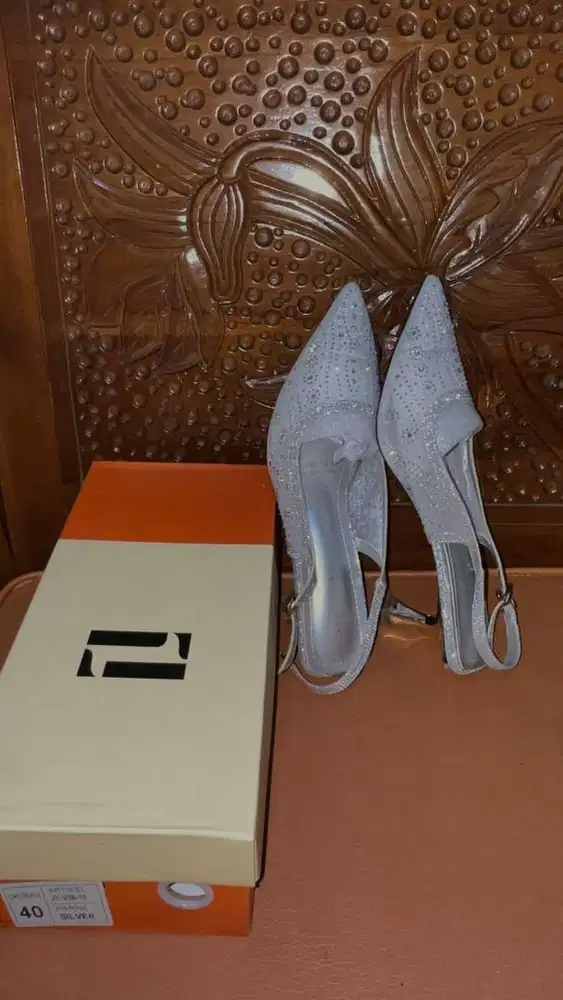 Heels Lawrensia Grey Uk. 40