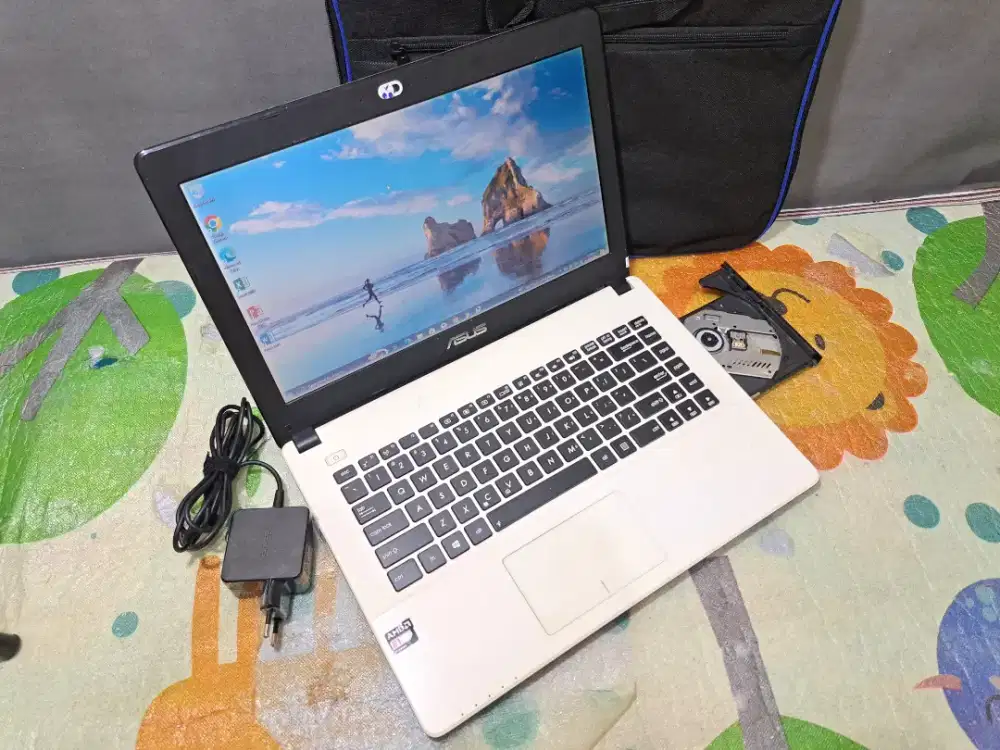 Laptop asus X450 putih normal semua