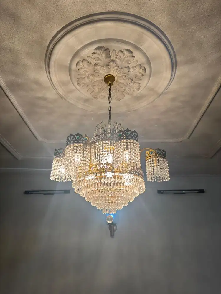 Lampu Antik Gantung Kristal