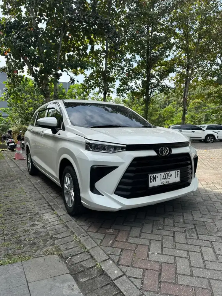 Toyota New AVANZA E 1.3 AT 2023 KM 30 Rb