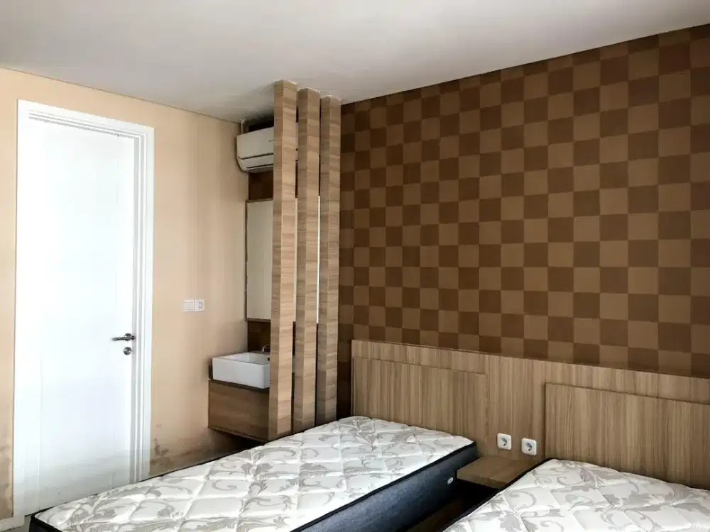 Apartemen Studio Full Furnished View Perkotaan di Paddington Height