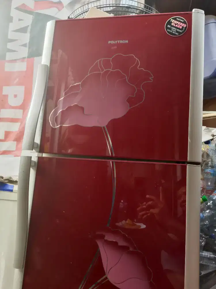 Kulkas polytron 2 pintu