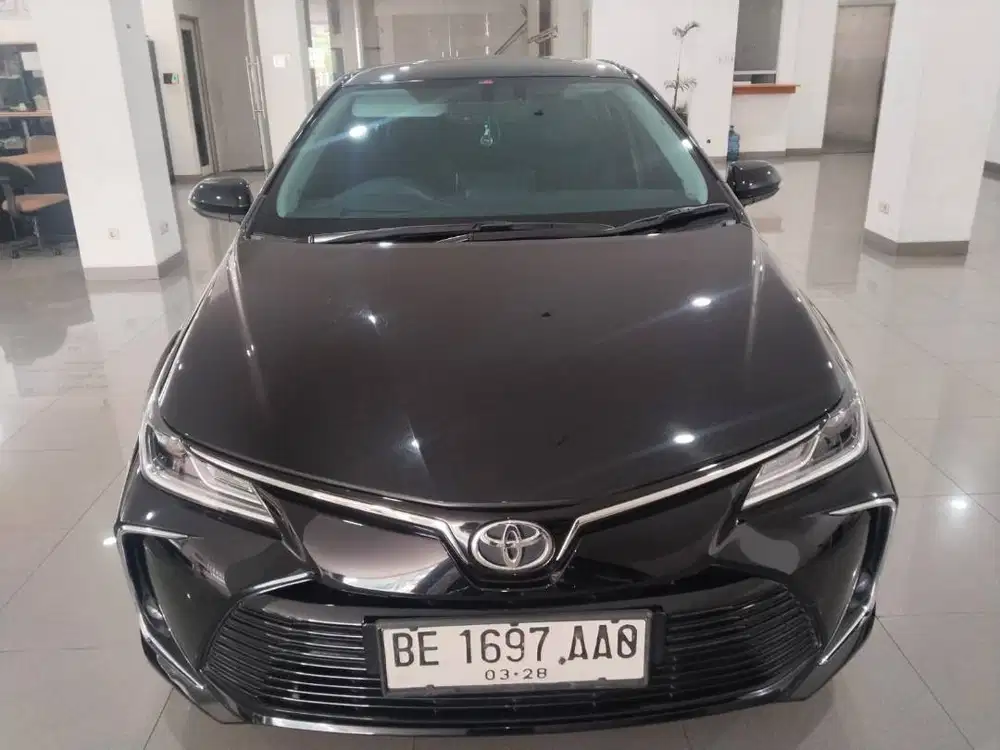TOYOTA ALTIS 1.8 V AT thn 2023