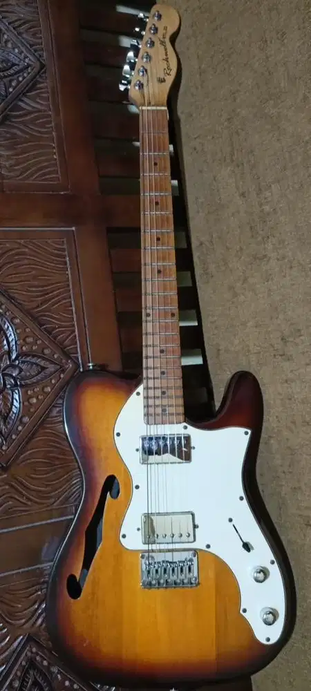 Gitar Elektrik Merk Rockwell Second