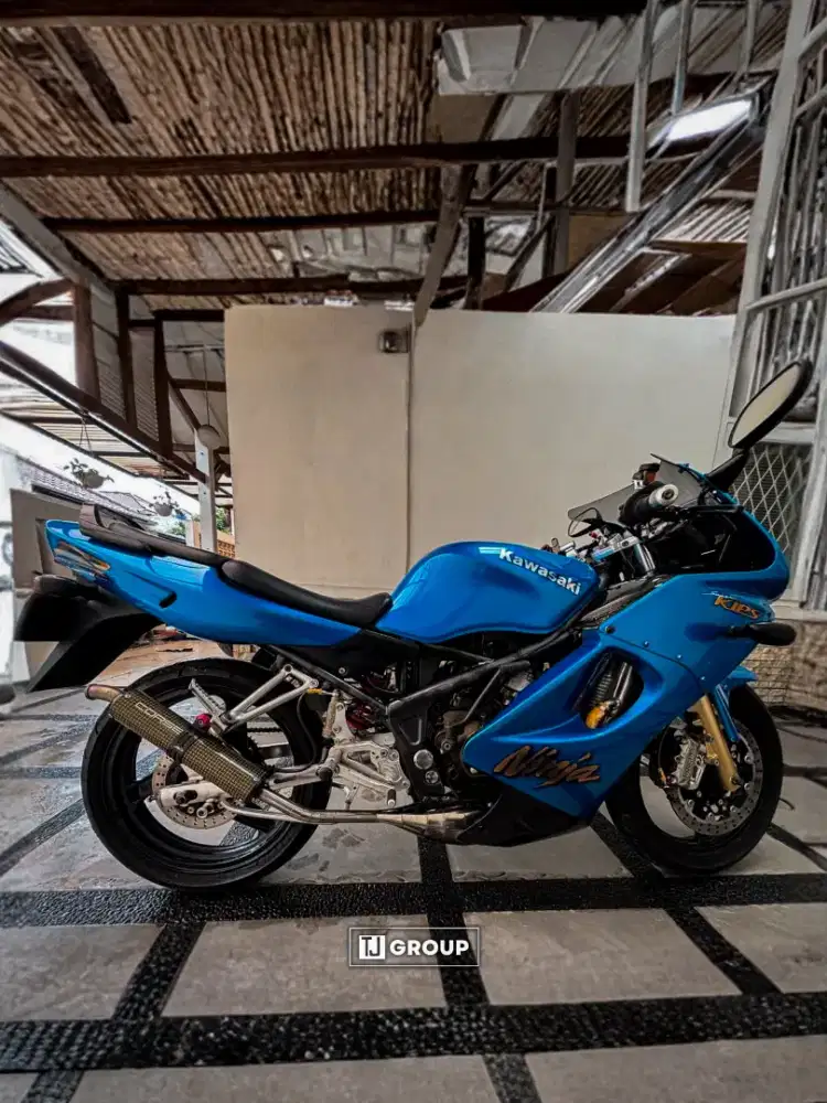 FOR SALE!! Ninja R (J) Convert RR-ZX 2004