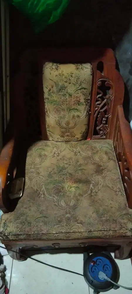 Jual rangkanya saja, sofa bekas, rangka kayu jati