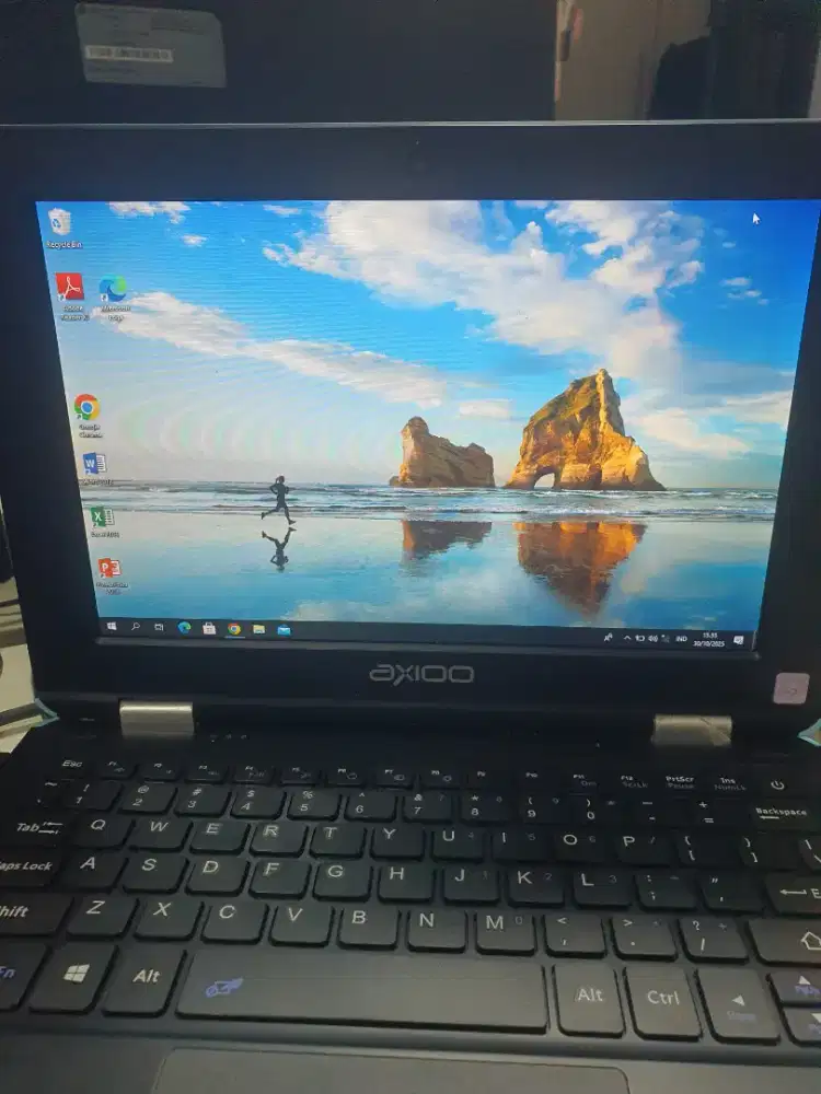 Laptop 10 inchi axio