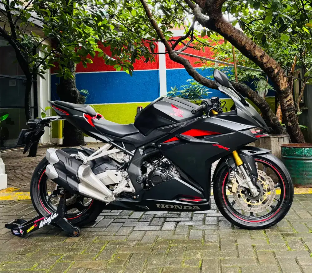 Honda CBR 250 RR ABS