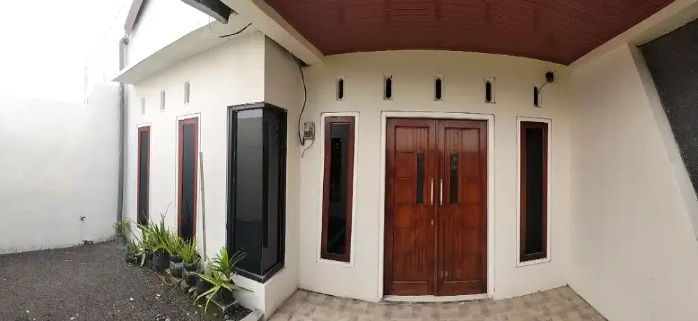 Di jual Rumah siap huni, asri dan nyaman