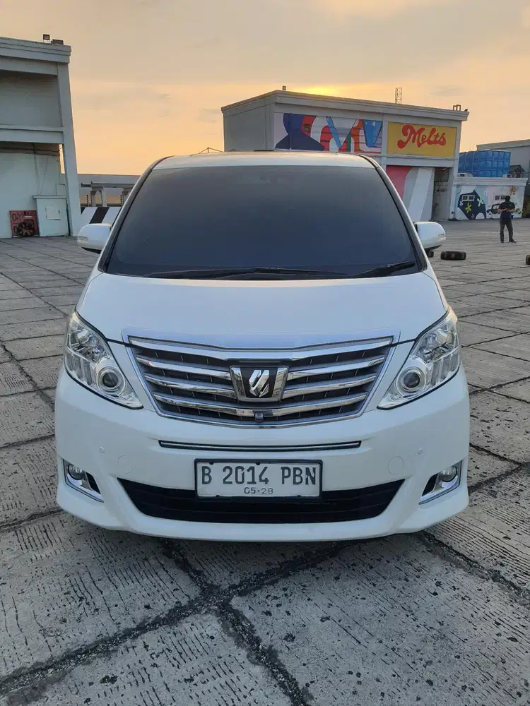 Toyota Alphard 2012 Bensin