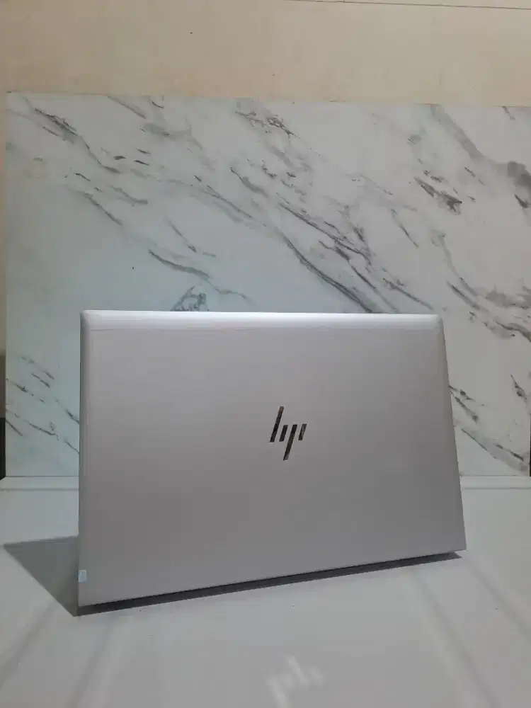 LAPTOP HP 840 G7 i7 Generasi 10th Ram 16gb ssd 256gb graphic card 128