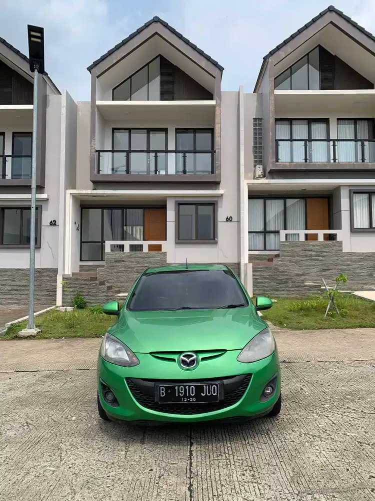 Bismilah mazda 2 type s 2011
