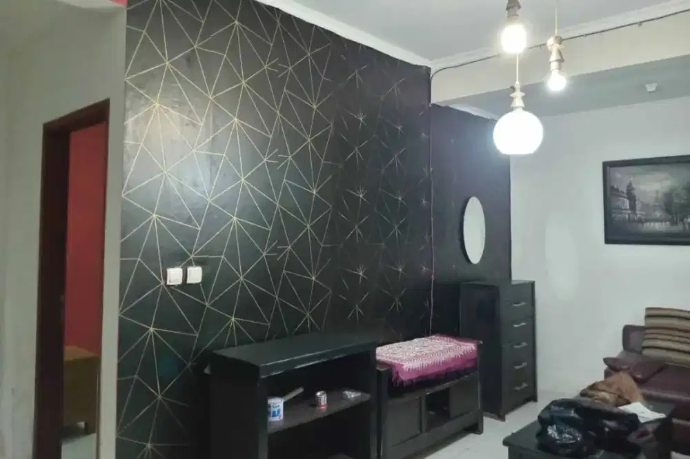 NEGO SEWA/JUAL Strategis 5 Kamar, 3 K.Mandi, Bath tub, kompor 4 tungku