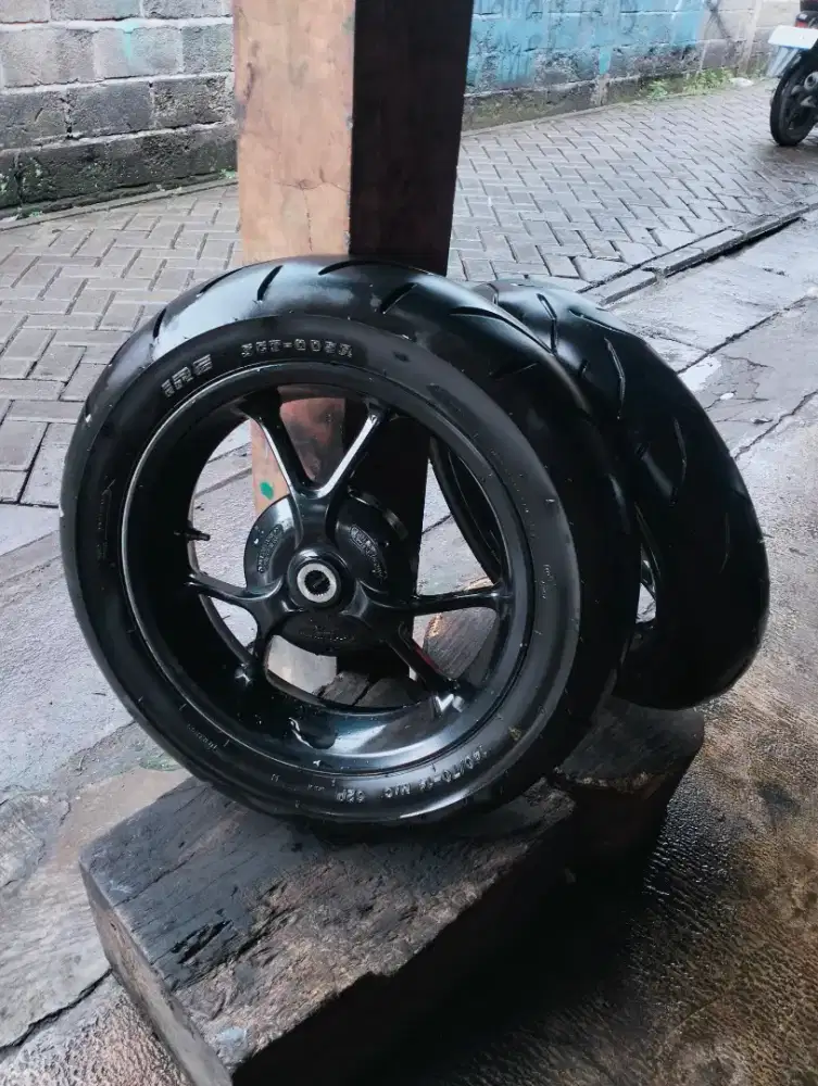 Velg aerox New 2025