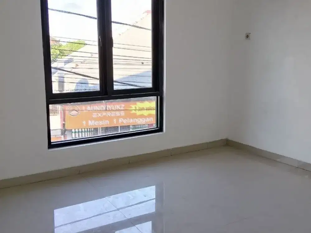 Ruko Baru 2 Lantai Disewakan, di Padang Sambian Denpasar Barat
