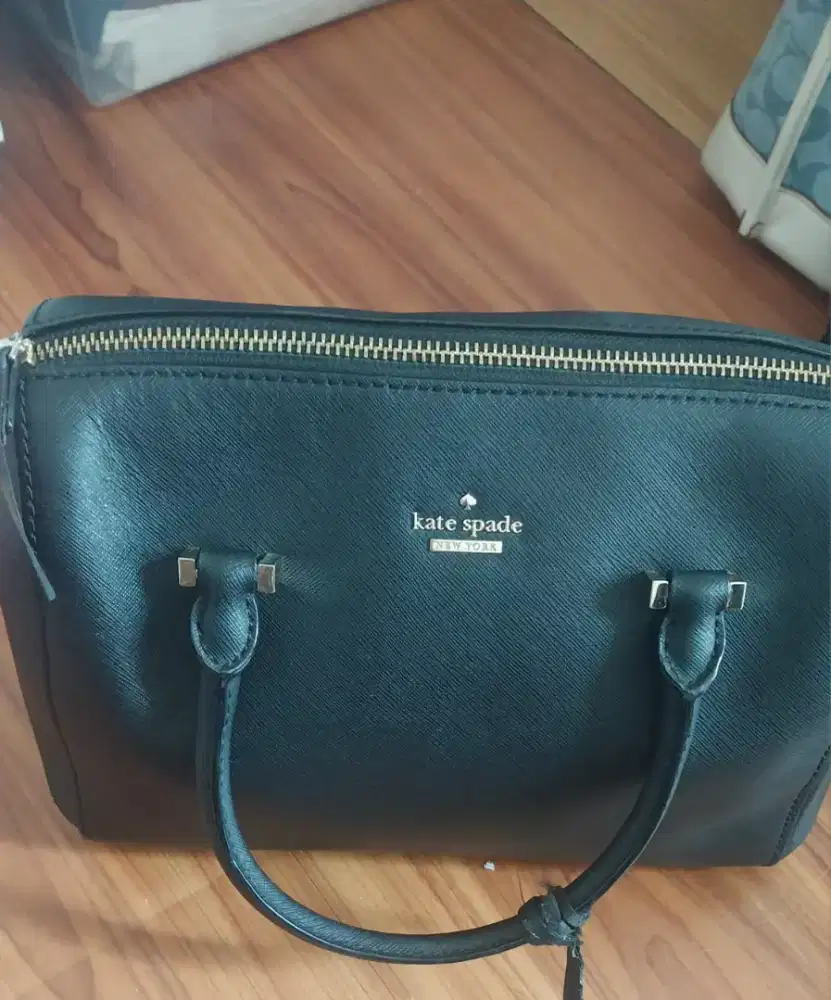 Bag hitam kate spade kondisi baik