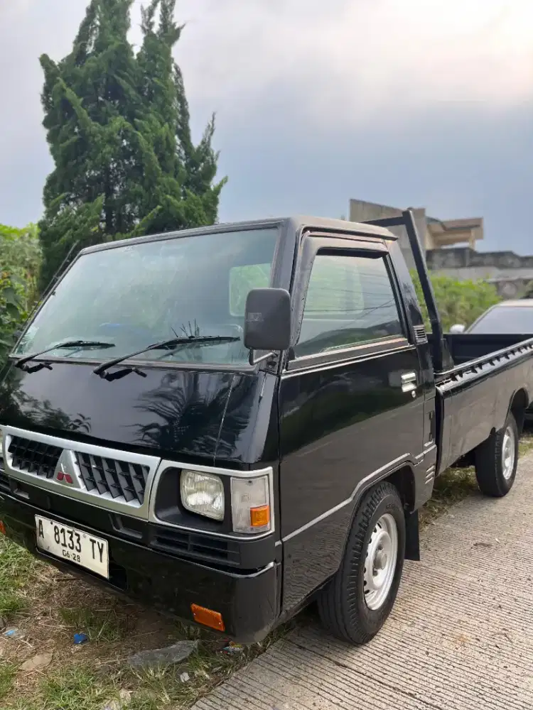 L 300 PICK UP 2013