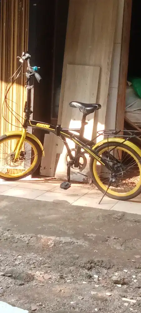 Sepeda lipat exotic