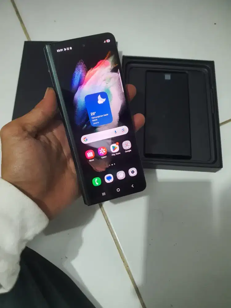 Samsung Z Fold 3