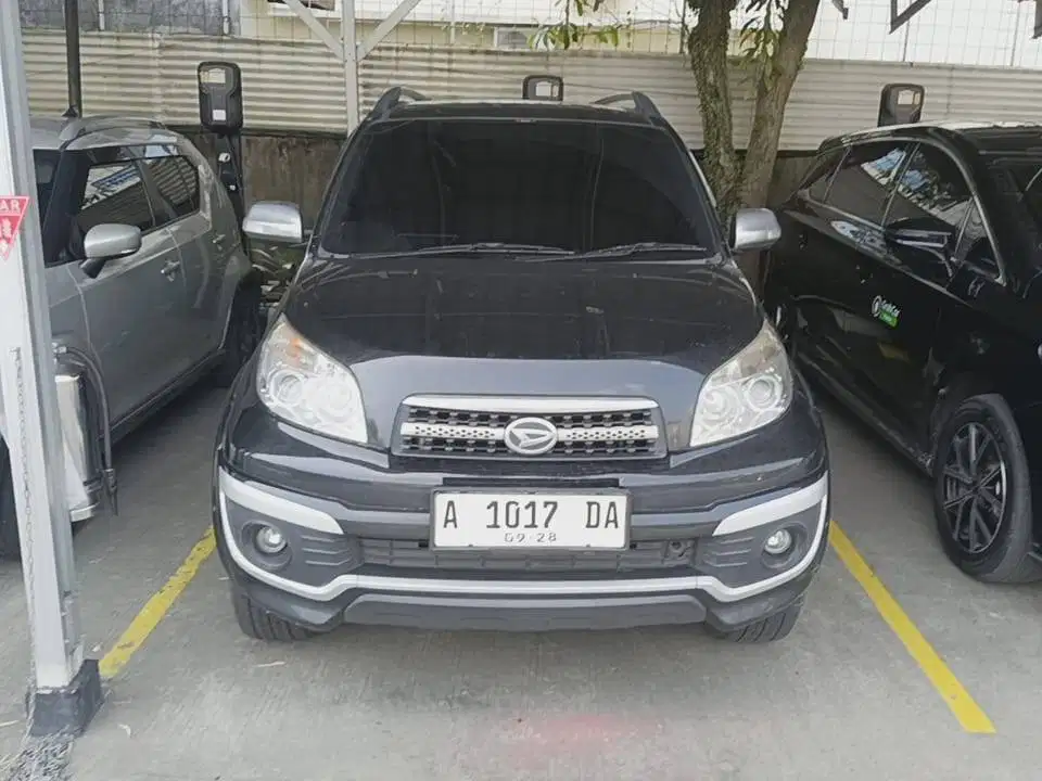 Di Jual Daihatsu Terios TX Matic 2014