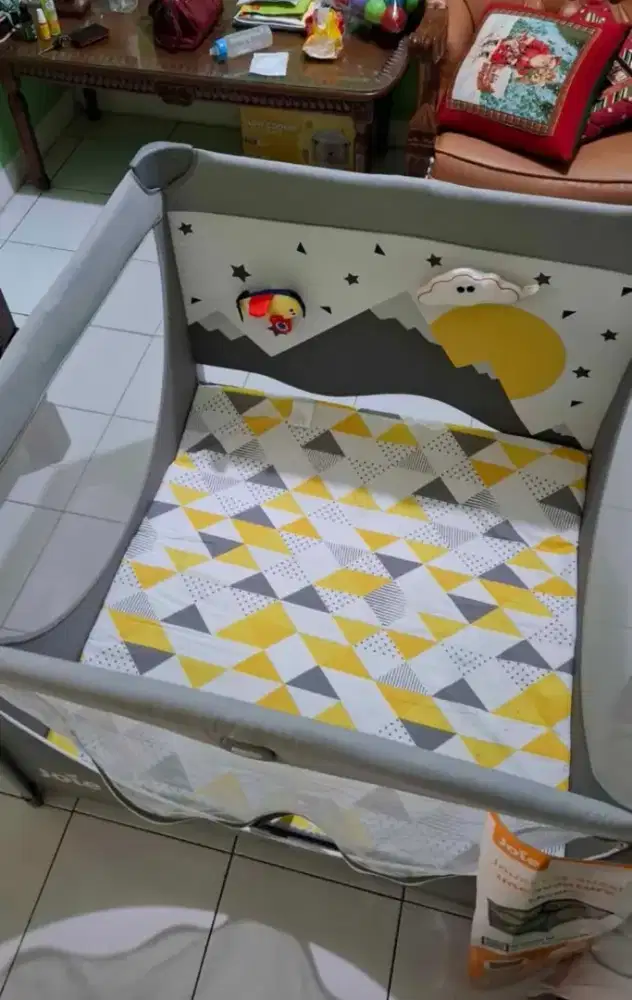 For Rent - Baby Box Joie
