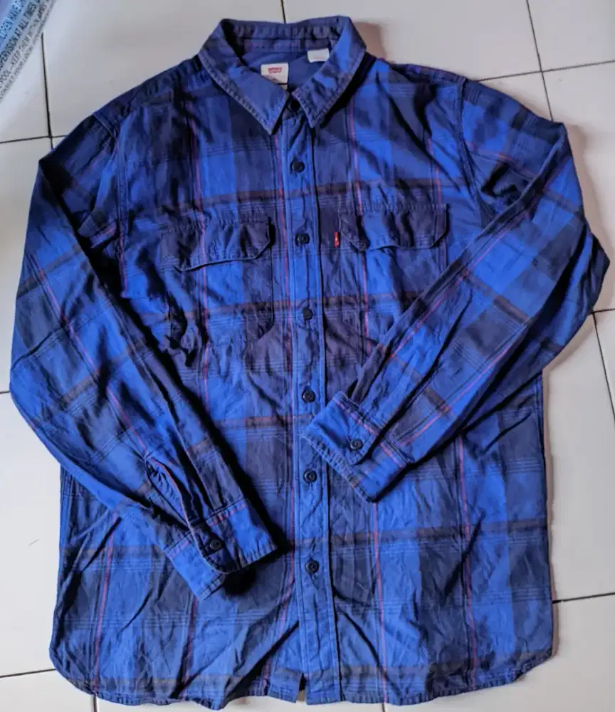 Kemeja flanel levis levi's original size M relaxed
