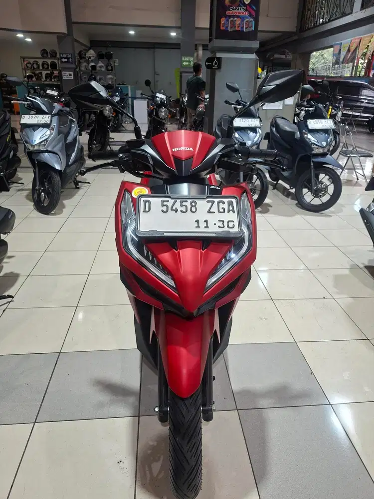ALL NEW VARIO 125 ESP CBS ISS 2025 - KM 7000 - SRI SANJAYA MOTOR