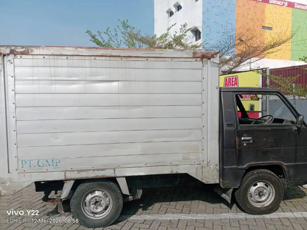 DIJUAL MOBIL BOX MURAH