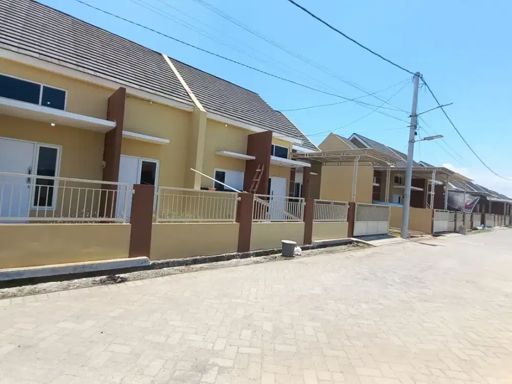Jual rumah siap huni // bisa KPR