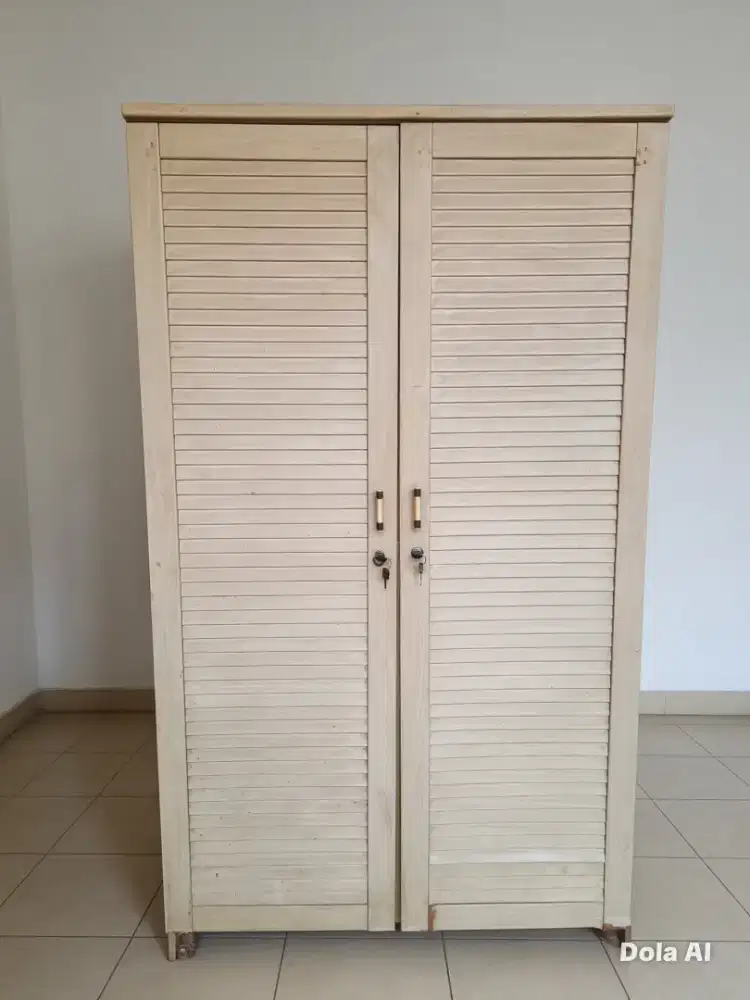 Lemari Pakaian 2 pintu