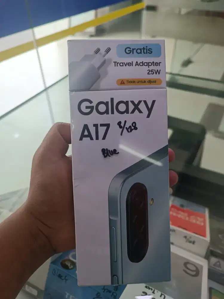Samsung A17 8/128