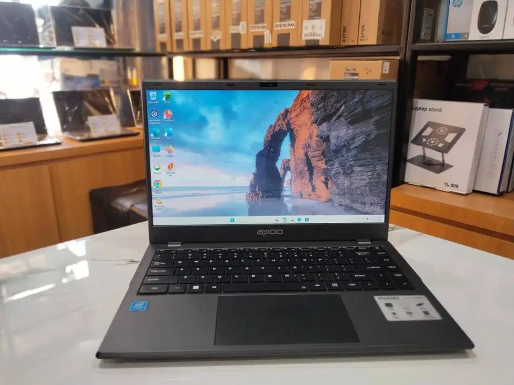 JUAL MURAH! AXIOO HYPE 10 CELERON N4020/RAM 8GB/SSD 256GB/14/MULUS
