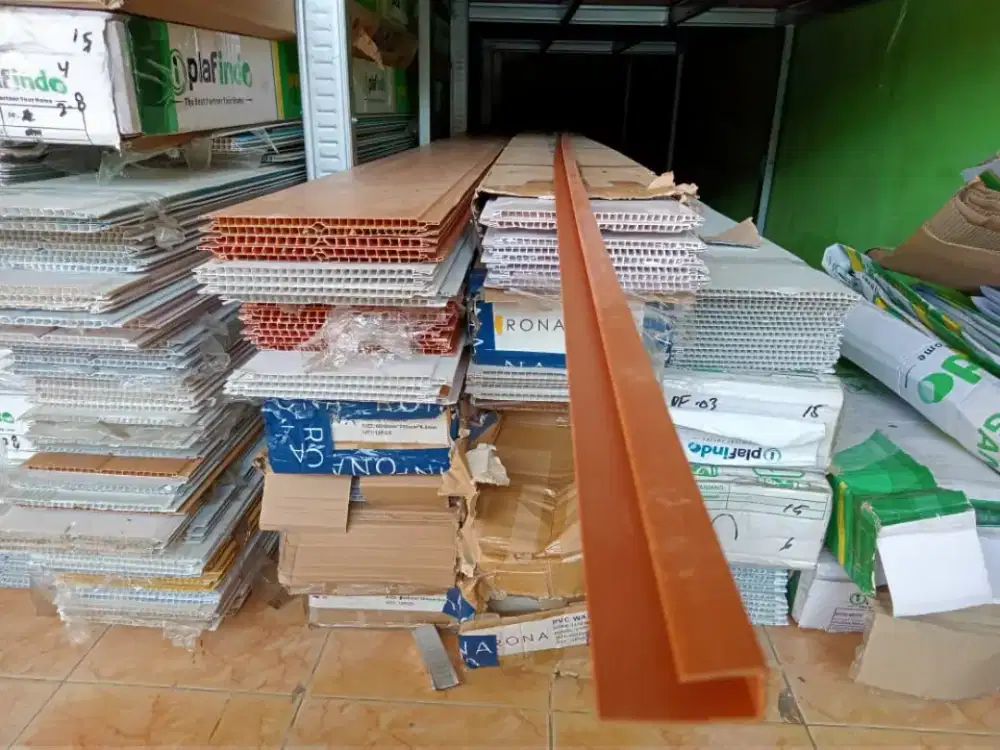 List tutup PVC list siku PVC list sambung PVC