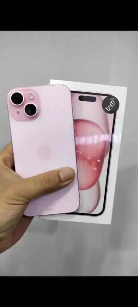 iphone 15 Basic 128 pink hb 100 cc 2 Like new