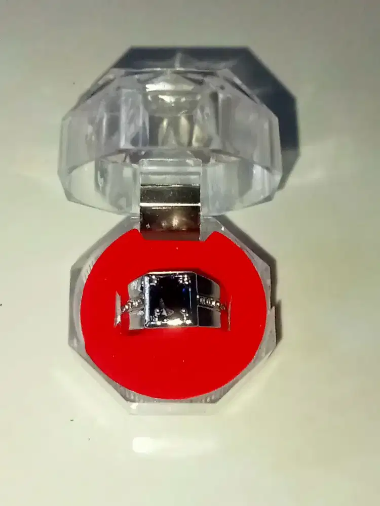Batu cincin king safir