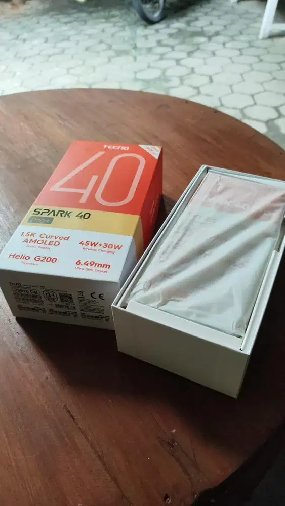 Hp Tecno Spark 40 Pro+