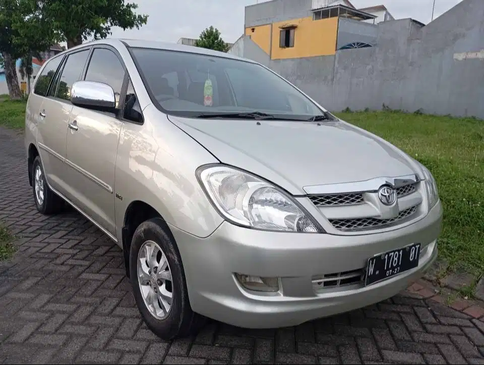 Innova V Bensin Matic Mulus Siap Pakai