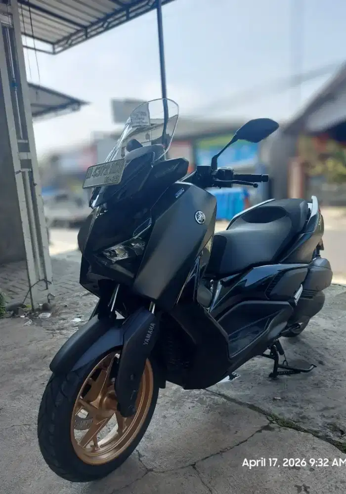 Yamaha Xmax 2023