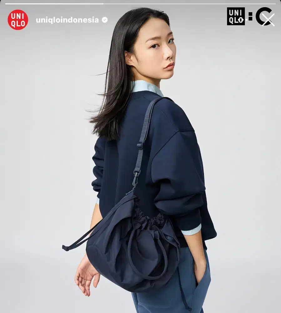 Tas uniqlo ori strore