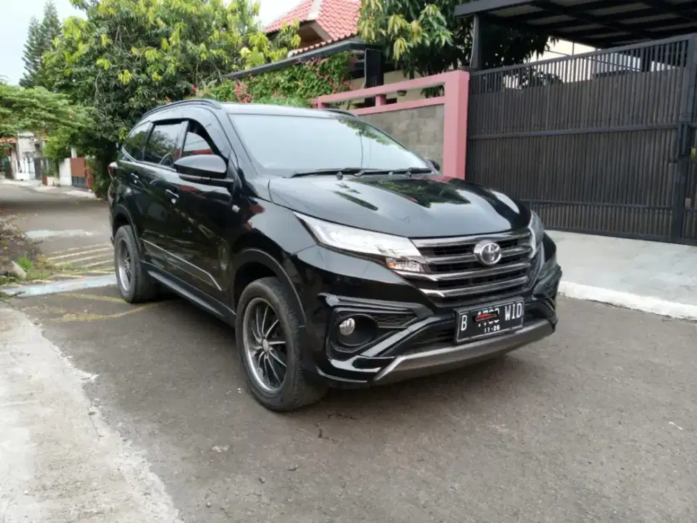 Dp 5 juta. Toyota Rush GR 2021
