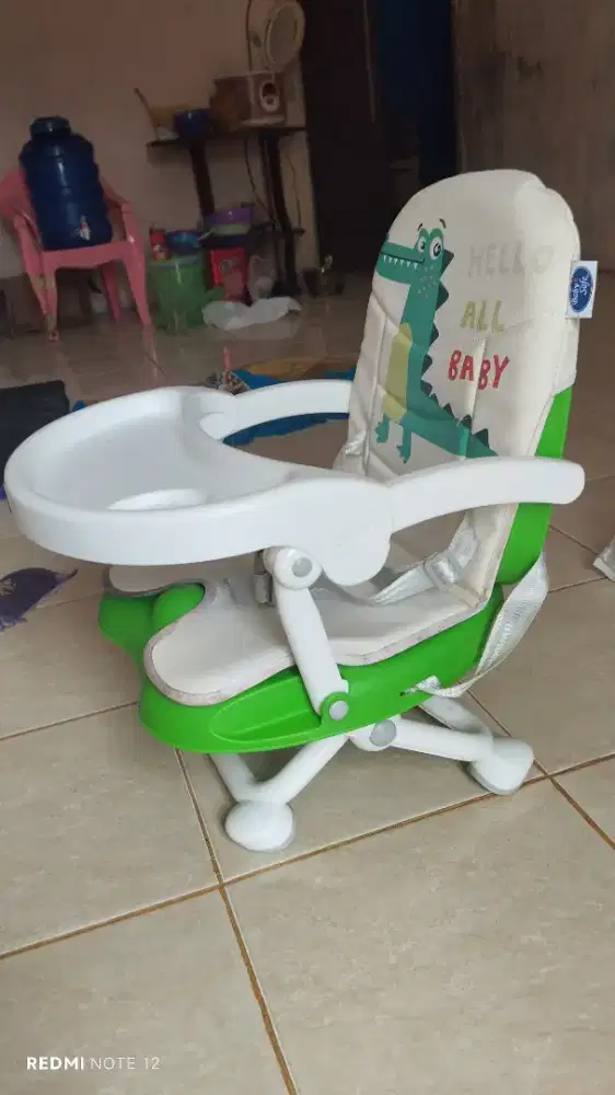 Tempat makan bayi msih hanyar kotak z kedada harga passss
