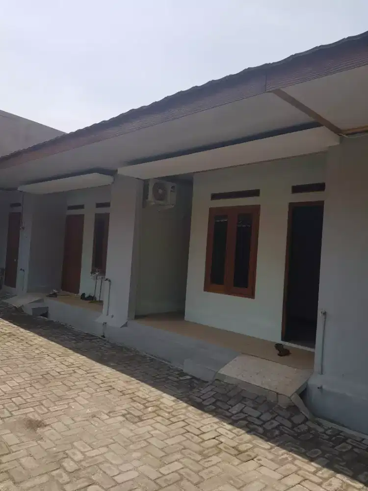 Kost Pasutri/keluarga