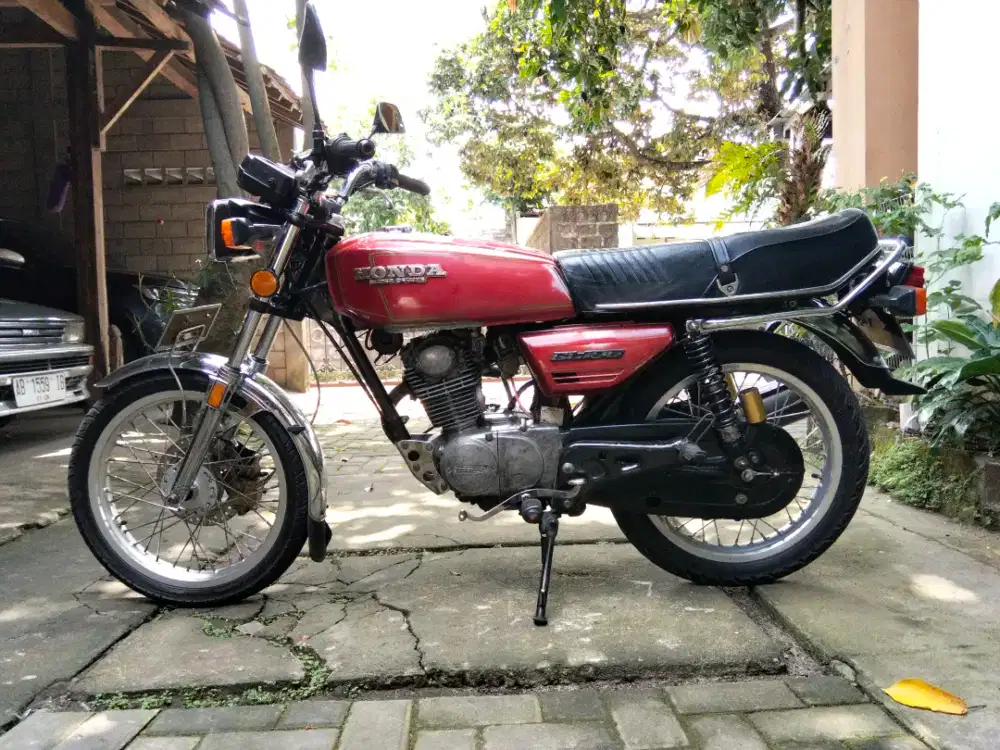 GL100, merah, 82, ori cat