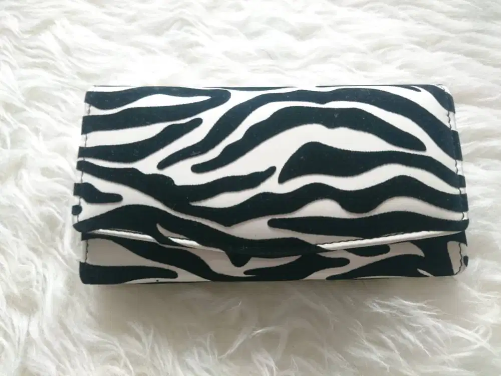 Dompet purse motif animal print zebra bahan halus built quaity OK