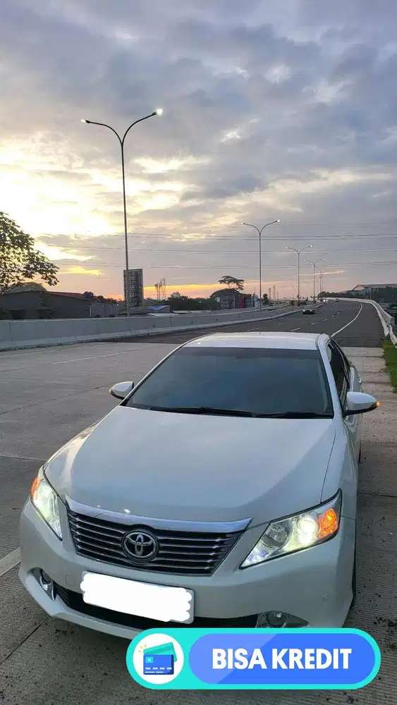 Toyota Camry 2012 Bensin
